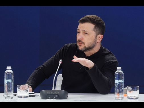 Zelensky, successo accordo terre dipende da colloqui Trump