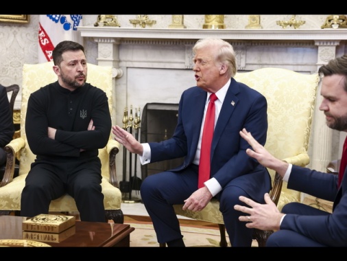 Zelensky, 'voglio garanzie di sicurezza dagli Usa'