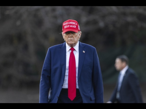 Trump, sono l'unico che non ha ceduto terra di Kiev a Mosca
