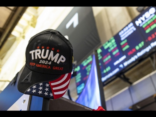 Wall Street vira in netto calo, Dj -1,25%, Nasdaq -0,83%