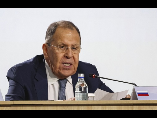 Ministro Esteri russo Lavrov, 'Merz pensa come Hitler'