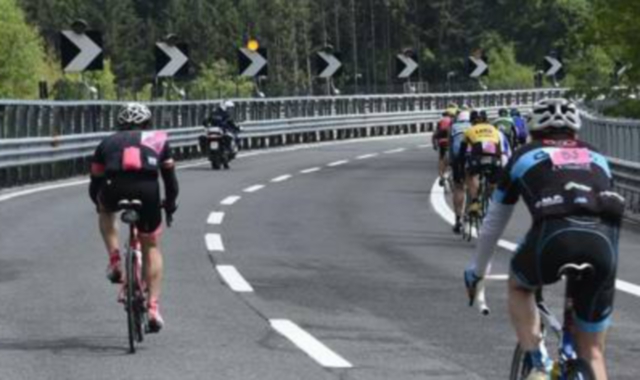 Arriva la Vuelta, chiudono strade e autostrada