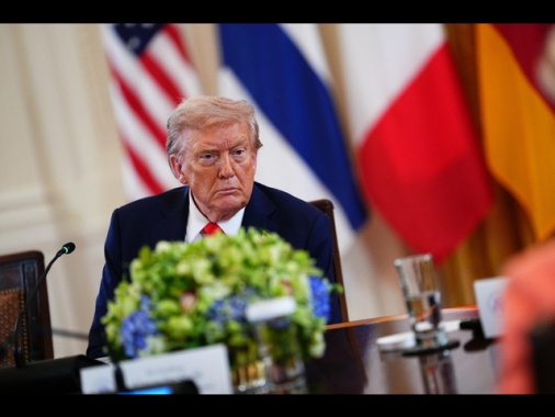 Trump, non sapevo del raid, Bolton è un delinquente