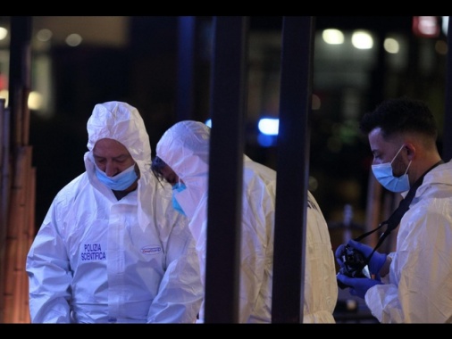 Resti umani trovati nel bosco, indagini nel Frusinate