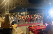 Palestina e Miss Lago Maggiore, i due volti della piazza