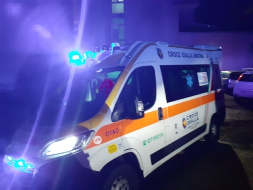 Due ragazzi morti in moto, uno aveva festeggiato compleanno