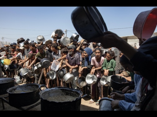 Hamas, 13 morti per malnutrizione in 24h tra cui 3 bambini
