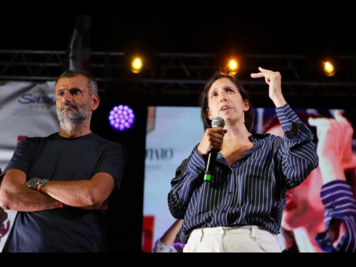 Schlein, progressisti in campo uniti, destra ancora litiga