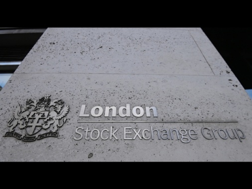 Borsa: l'Europa parte in marginale crescita, Londra +0,1%