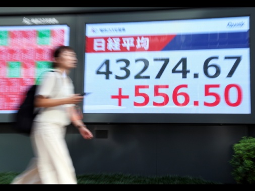 Borsa: l'Asia chiude generalmente positiva, bene la Cina