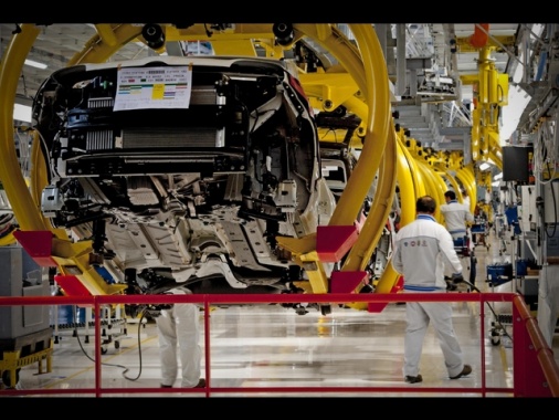 Federmeccanica: -4,3% produzione semestre, 'fare molto presto'