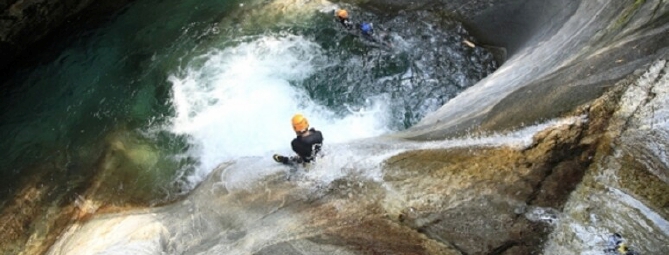 Muore mentre fa canyoning