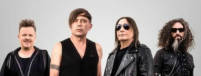 Il gruppo indie russo dei Bi-2 reinterpreta i più grandi successi