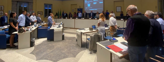 Busto, minuto di silenzio per Kirk e Hortman