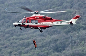 Turista si perde: soccorsa dal Drago di Malpensa