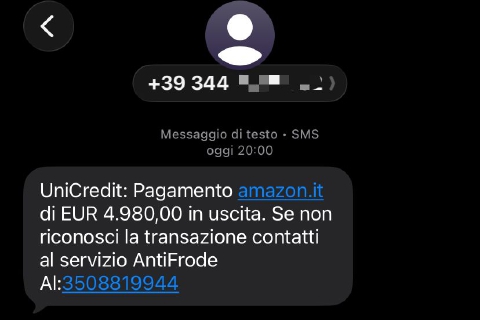 Truffe via Sms, allarme senza fine