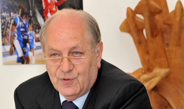 Addio a Tomassini, l’ultimo omaggio a Palazzo Estense