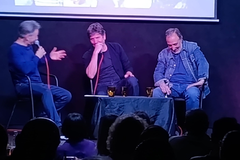 «Una volta a vedermi c’erano solo due coppie»: De Luigi tra ricordi e risate