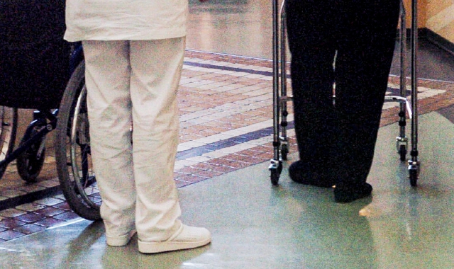 Operatore sanitario accusato di violenza sessuale