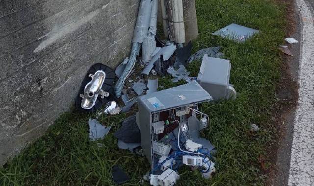 Black out a causa dello schianto di un’auto