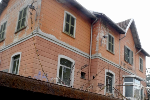 L’appello: «Nuova vita alla vecchia stazione»