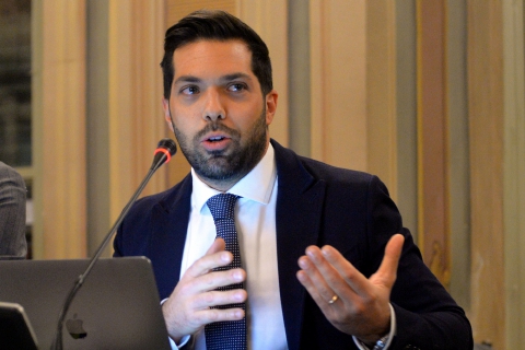 «Candidato autorevole e sì alle primarie»