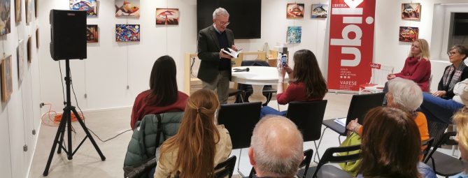 Varese: «Quanti errori nei gialli»