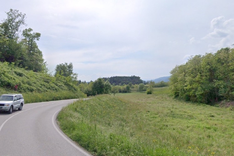 Frontale a Clivio, grave 85enne