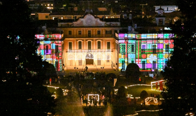 La versione natalizia dello scorso anno di Palazzo Estense 