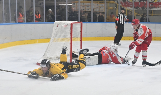 Mastini, così non va: l’Alleghe passa