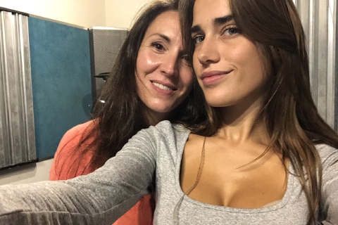 Clara, un successo. E la maestra si commuove