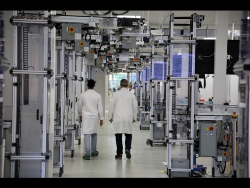 Uno degli eredi di Del Vecchio lascia EssilorLuxottica