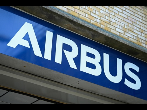Airbus taglia obiettivo consegne per il 2025 a 790 aerei
