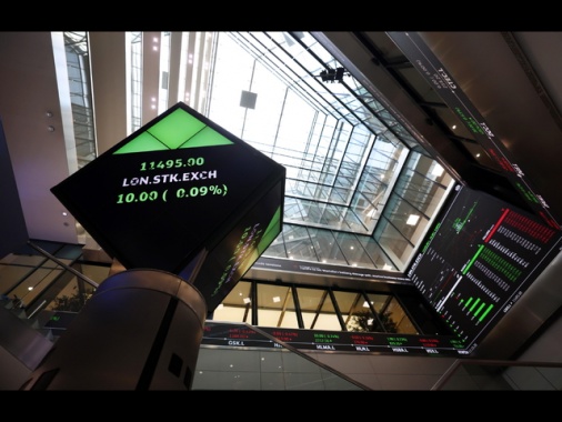 Borsa: l'Europa in rialzo attende Wall Street, Milano +0,2%