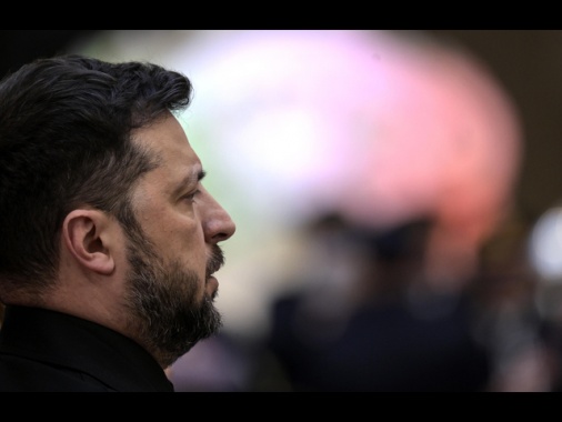 Zelensky, 'Kiev disposta ad abbandonare la richiesta di adesione alla Nato'