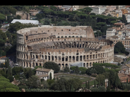 Emendamento governo, Roma Capitale potrà contare su fondi certi