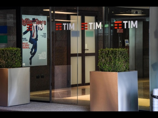 Davide Leone, da Tim operazione 'market friendly'