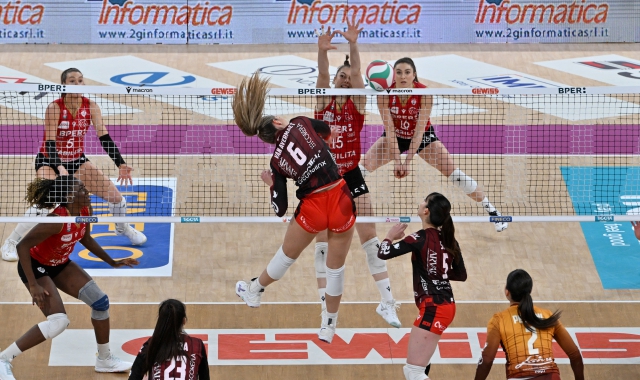 Uyba da dimenticare, Bergamo dilaga