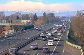 Veicolo in avaria: code in Autolaghi