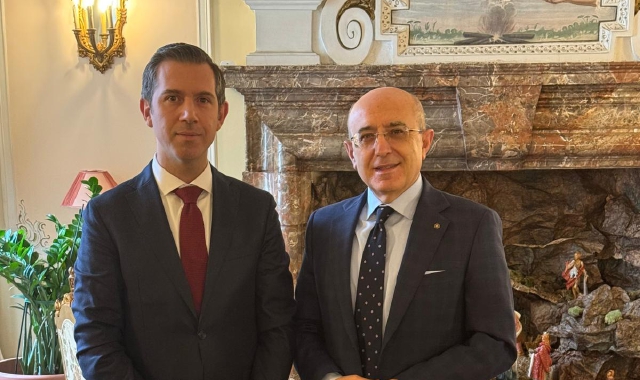 Il console turco in visita a Varese: Beko al centro