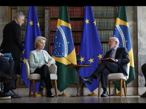 Ue tratta con il Brasile su litio e terre rare strategiche