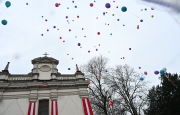 Varese: a mezzogiorno volano i palloncini