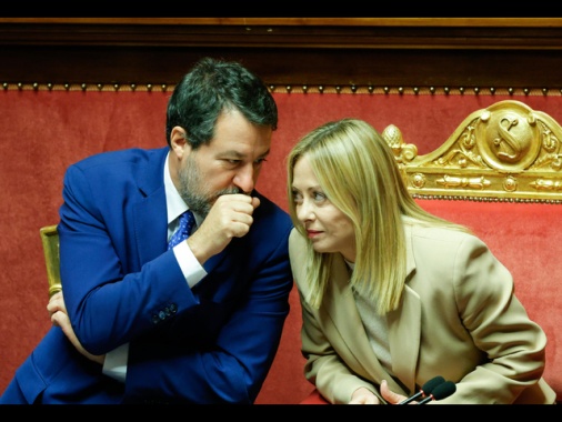 Meloni, non c'è problema politico con la Lega su dazi e Groenlandia