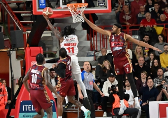 OJM, insostenibile leggerezza. Parte forte, poi Venezia la rimonta