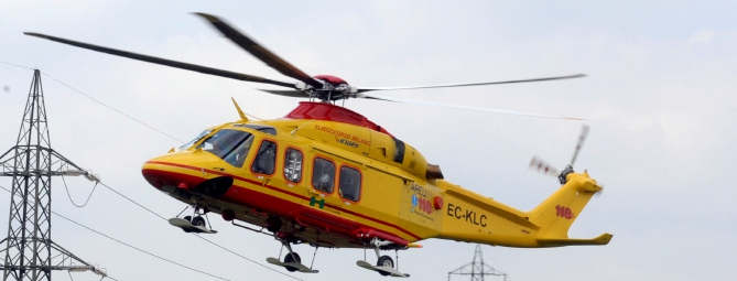 Malore in piscina, grave 58enne