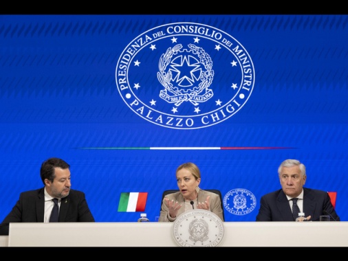 Riunione di governo a Palazzo Chigi con Meloni e i vicepremier