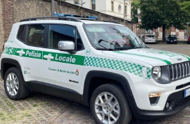 Busto Arsizio, due ciclisti investiti in venti minuti