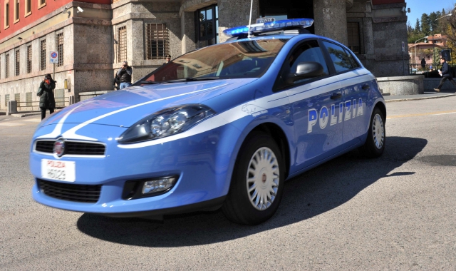 Scoperte 7 bombole di gas a rischio esplosione