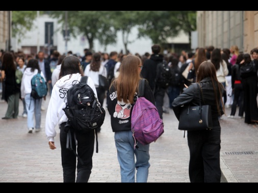 Nel pacchetto sicurezza reti educative, alleanza famiglia-scuola