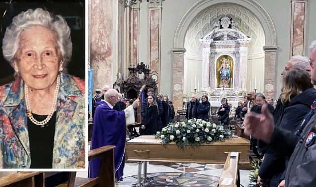 L’ultima carezza alla “Signora Rede”